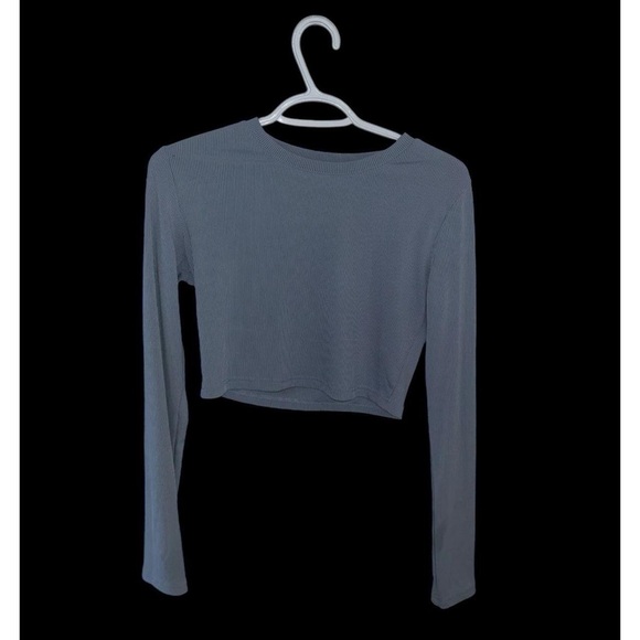 Blue crop top - Picture 2 of 2